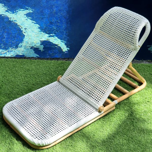 Rattan-Klappstuhl für Strand und Pool